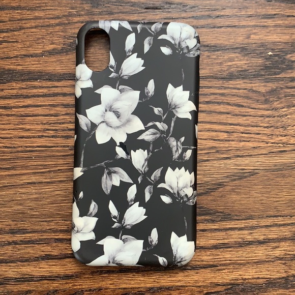 Selling iPhone XR cases - Picture 2 of 10